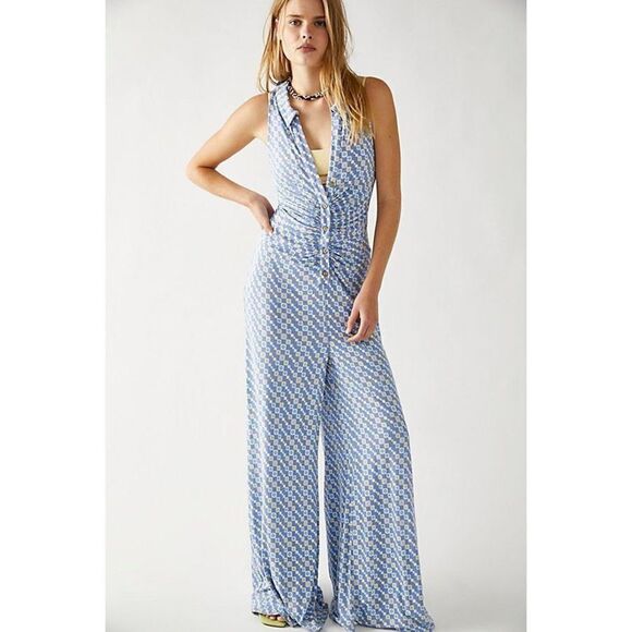 NWT  People Shayla Halter Jumpsuit Size L retail $148 - Picture 1 of 6